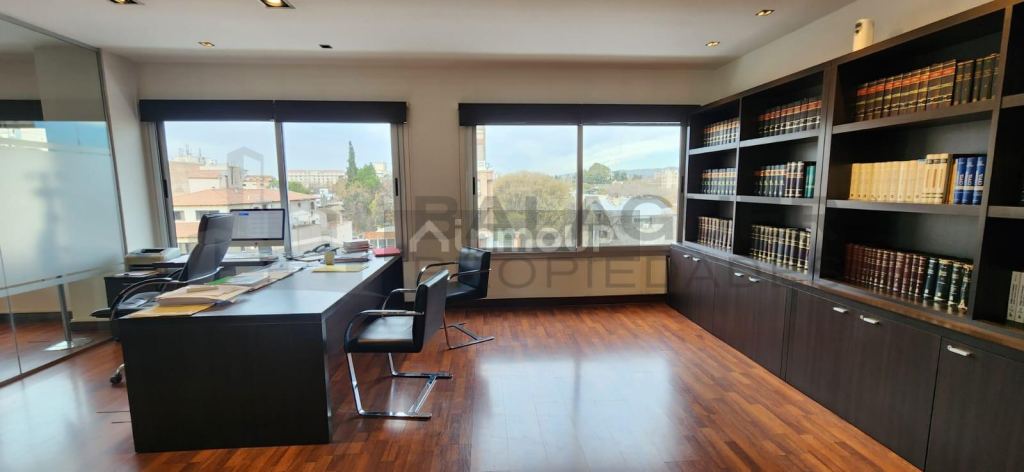 Oficina en Venta en Capital, Mendoza