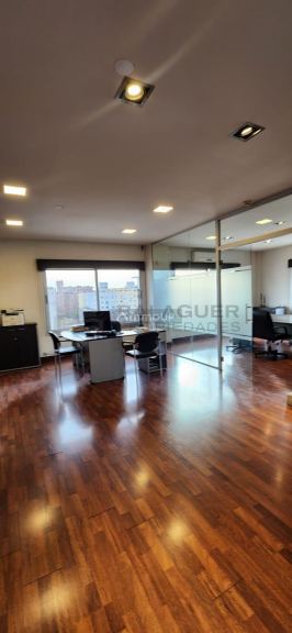 Oficina en Venta en Capital, Mendoza