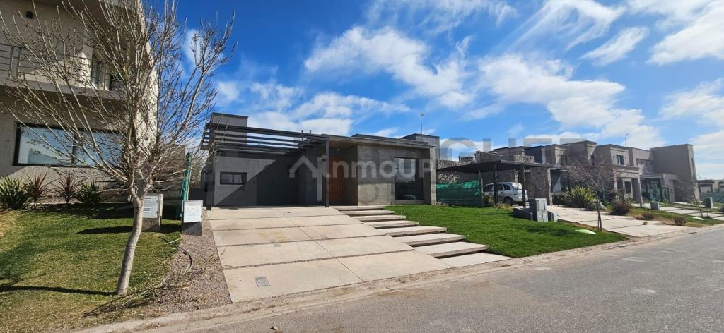 Casa en Venta en Lujan de Cuyo, Mendoza