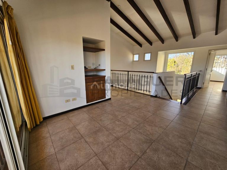 Casa en Alquiler en Lujan de Cuyo, Mendoza