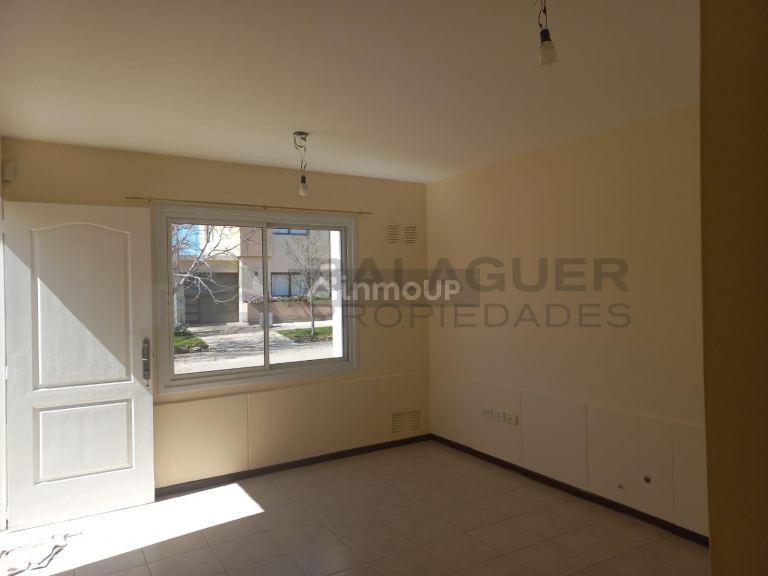 Casa en Alquiler en Maipu, Mendoza