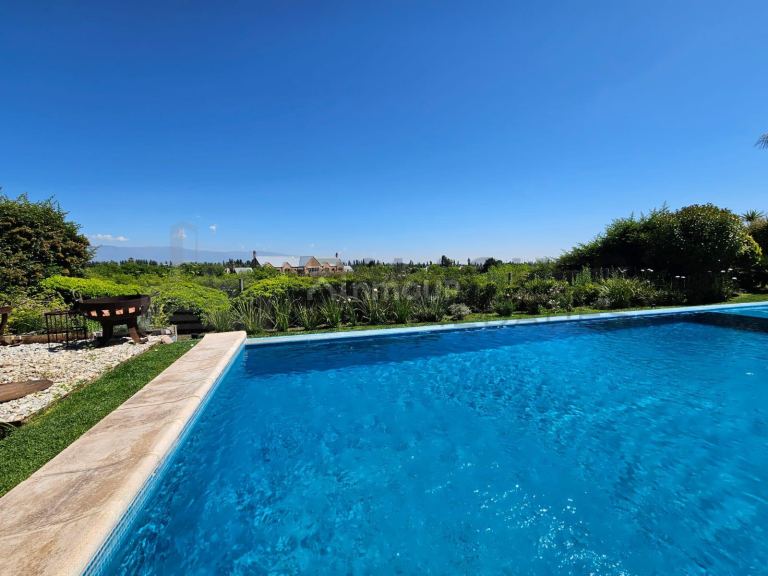 Casa en Venta en Lujan de Cuyo, Mendoza