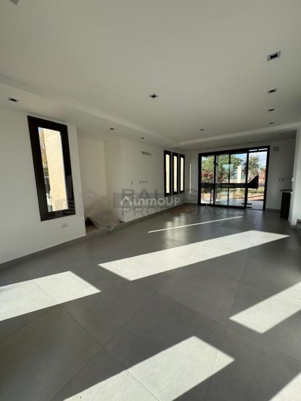 Casa en Alquiler en Lujan de Cuyo, Mendoza