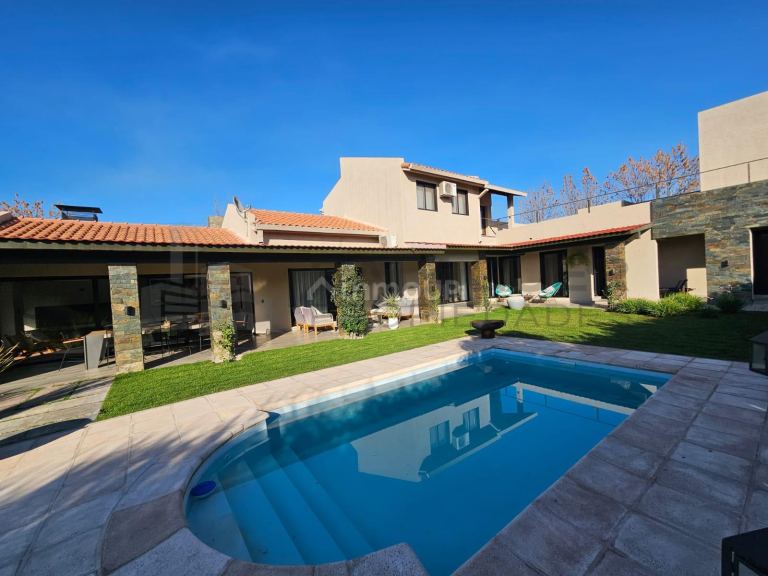 Casa en Venta en Lujan de Cuyo, Mendoza