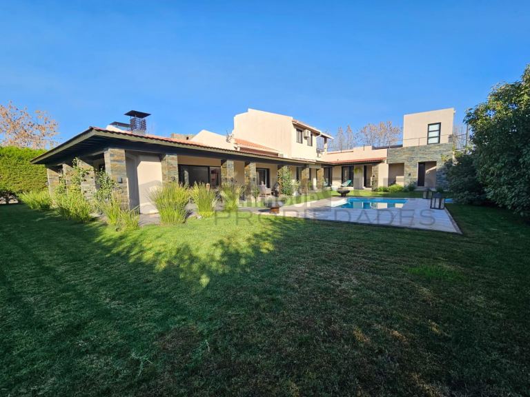 Casa en Venta en Lujan de Cuyo, Mendoza