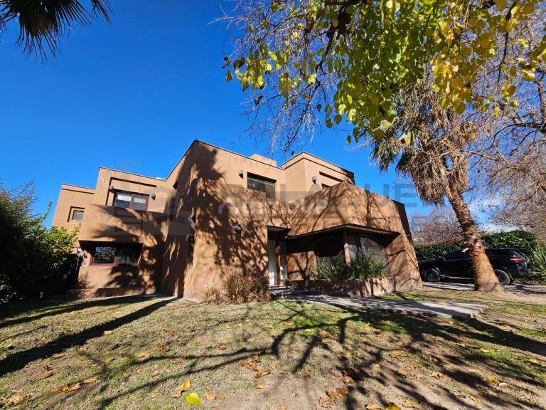 Casa en Venta en Lujan de Cuyo, Mendoza