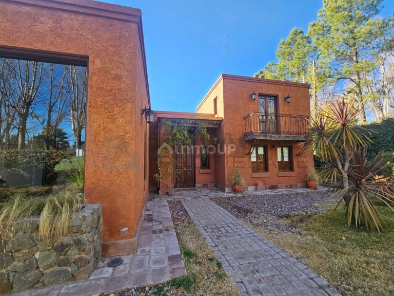 Casa en Venta en Lujan de Cuyo, Mendoza