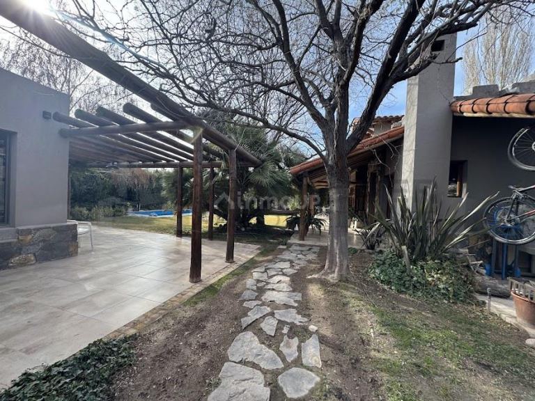 Casa en Alquiler en Lujan de Cuyo, Mendoza