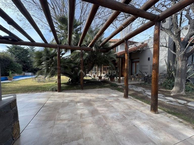 Casa en Alquiler en Lujan de Cuyo, Mendoza