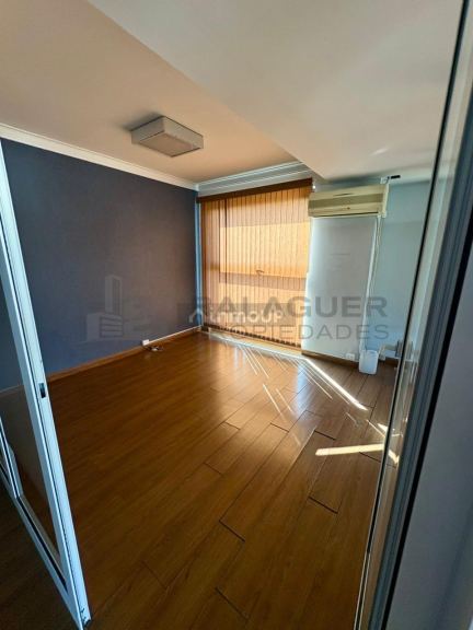 Oficina en Venta en Capital, Mendoza