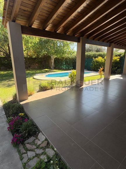 Casa en Alquiler en Lujan de Cuyo, Mendoza