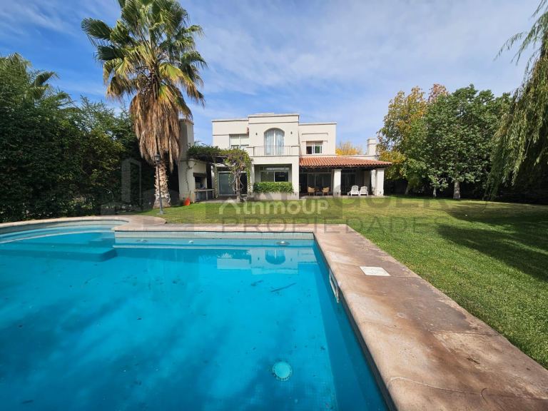 Casa en Venta en Lujan de Cuyo, Mendoza