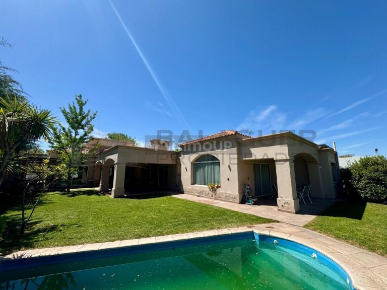 Casa en Venta en Guaymallen, Mendoza