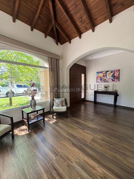 Casa en Venta en Guaymallen, Mendoza