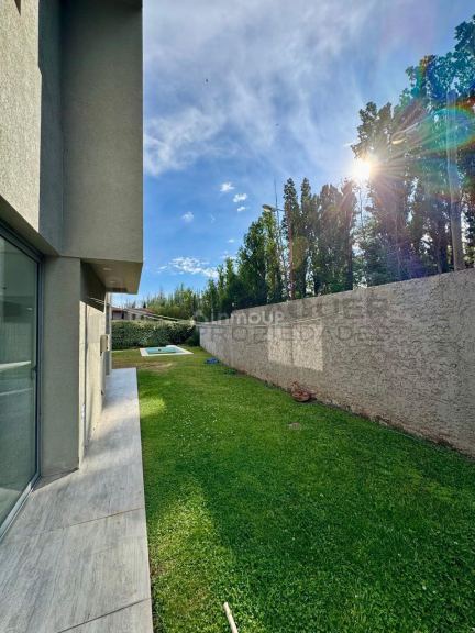 Casa en Alquiler en Lujan de Cuyo, Mendoza