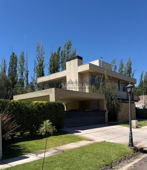 Casa en Alquiler en Lujan de Cuyo, Mendoza