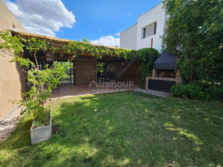 Casa en Alquiler en Lujan de Cuyo, Mendoza