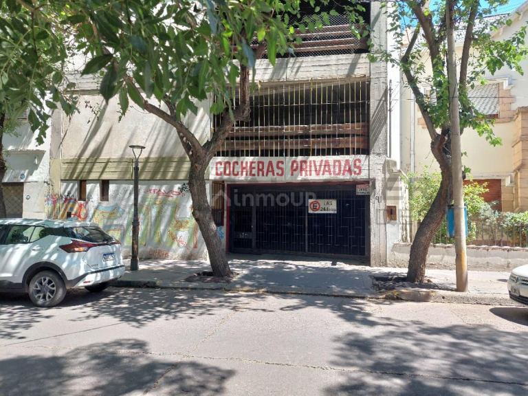 Cochera en Venta en Capital, Mendoza
