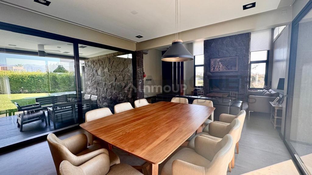 Casa en Venta en Lujan de Cuyo, Mendoza
