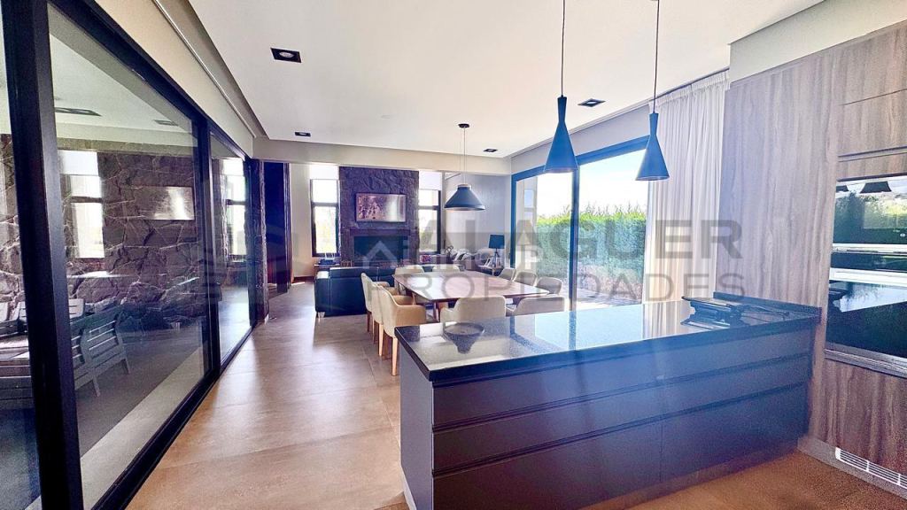 Casa en Venta en Lujan de Cuyo, Mendoza