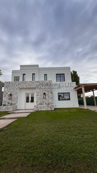 Casa en Venta en Lujan de Cuyo, Mendoza