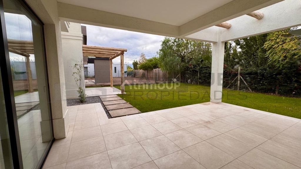 Casa en Venta en Lujan de Cuyo, Mendoza