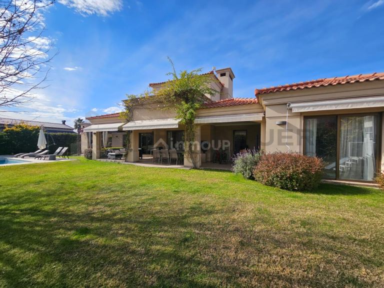 Casa en Venta en Lujan de Cuyo, Mendoza