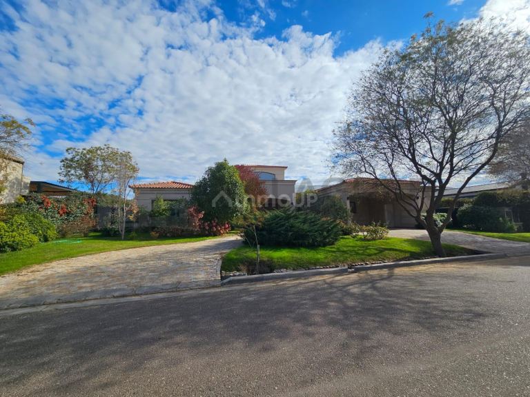 Casa en Venta en Lujan de Cuyo, Mendoza