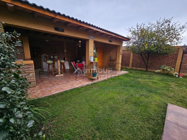 Casa en Venta en Maipu, Mendoza