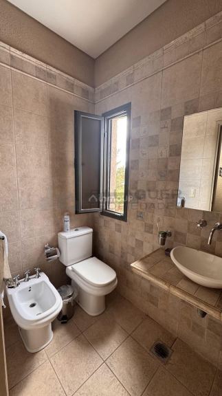 Casa en Alquiler en Lujan de Cuyo, Mendoza