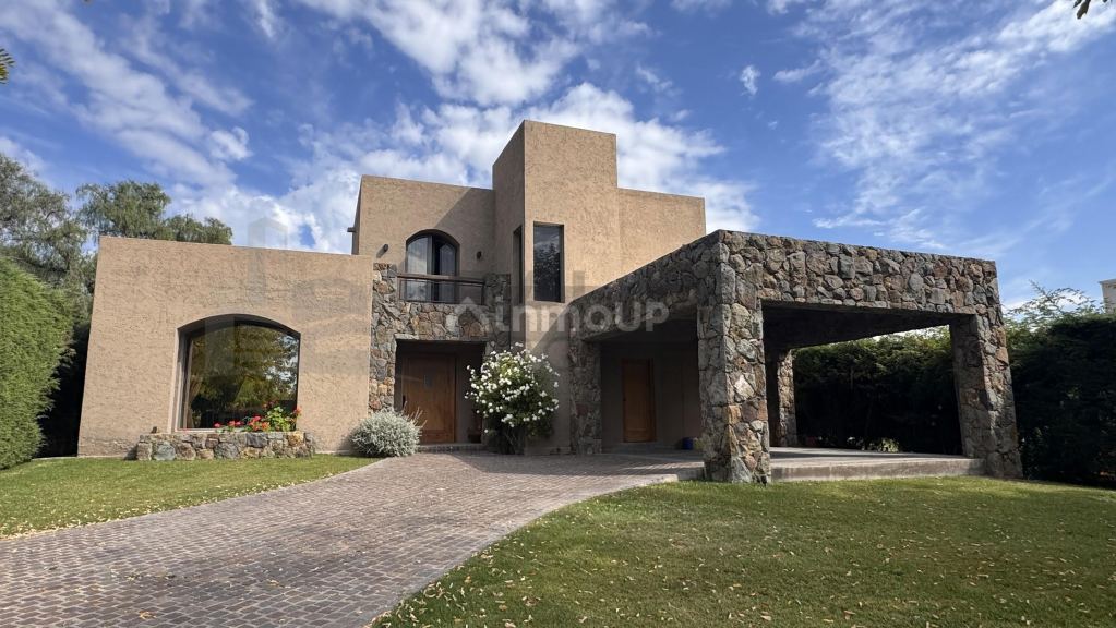 Casa en Venta en Lujan de Cuyo, Mendoza