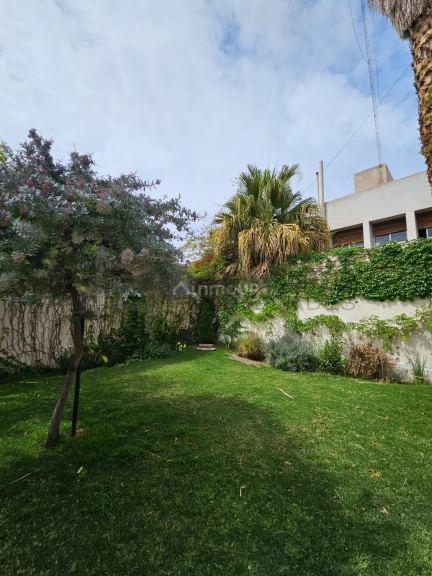 Casa en Alquiler en Capital, Mendoza