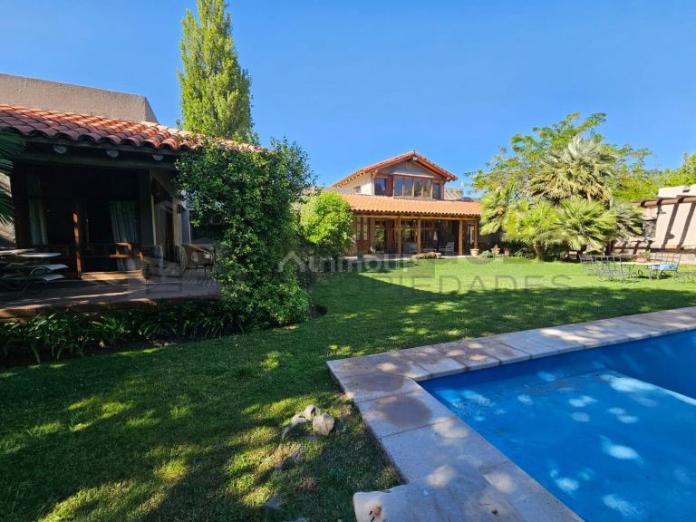 Casa en Venta en Lujan de Cuyo, Mendoza