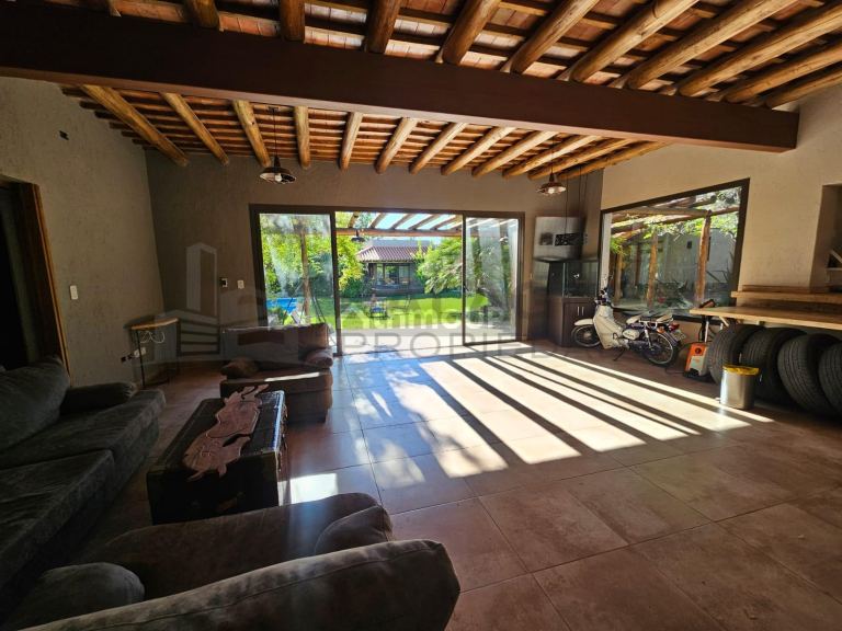 Casa en Venta en Lujan de Cuyo, Mendoza