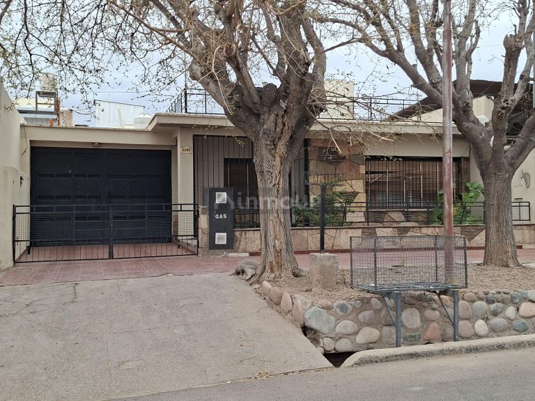 Casa en Venta en Guaymallen, Mendoza