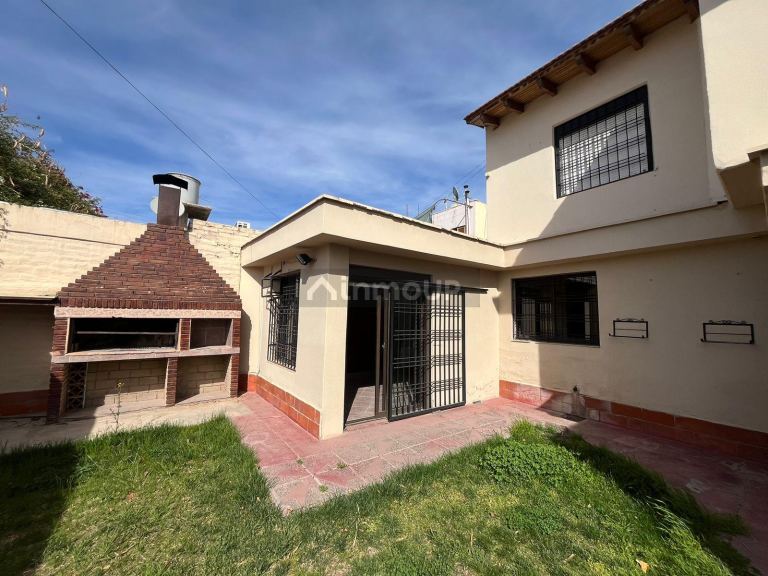 Casa en Venta en Guaymallen, Mendoza