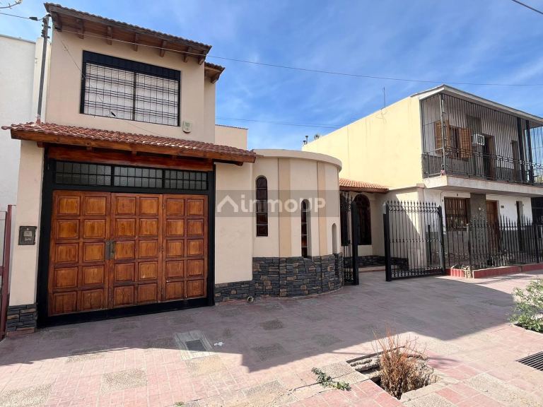 Casa en Venta en Guaymallen, Mendoza