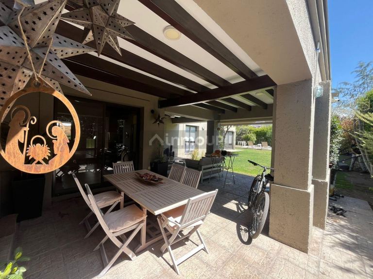 Casa en Venta en Lujan de Cuyo, Mendoza