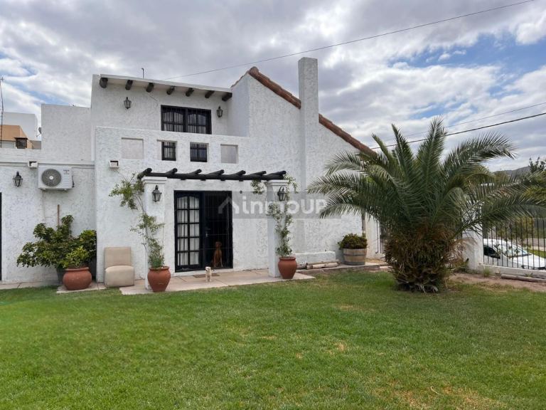 Casa en Venta en Las Heras, Mendoza
