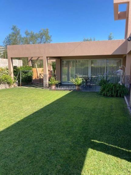Casa en Venta en Capital, Mendoza