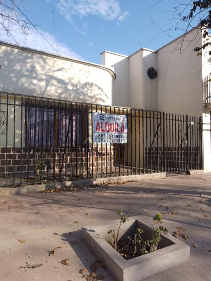 Casa en Alquiler en Guaymallen, Mendoza