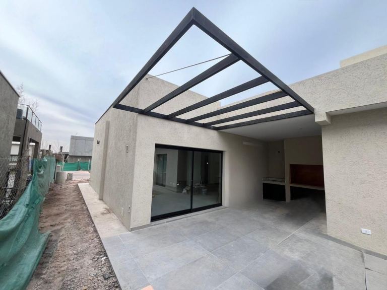 Casa en Venta en Lujan de Cuyo, Mendoza