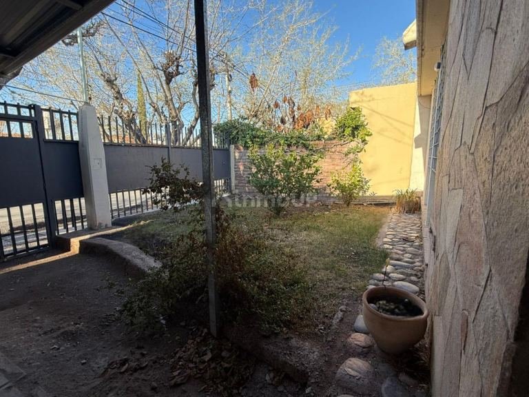 Casa en Alquiler en Guaymallen, Mendoza