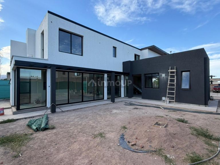 Casa en Venta en Lujan de Cuyo, Mendoza