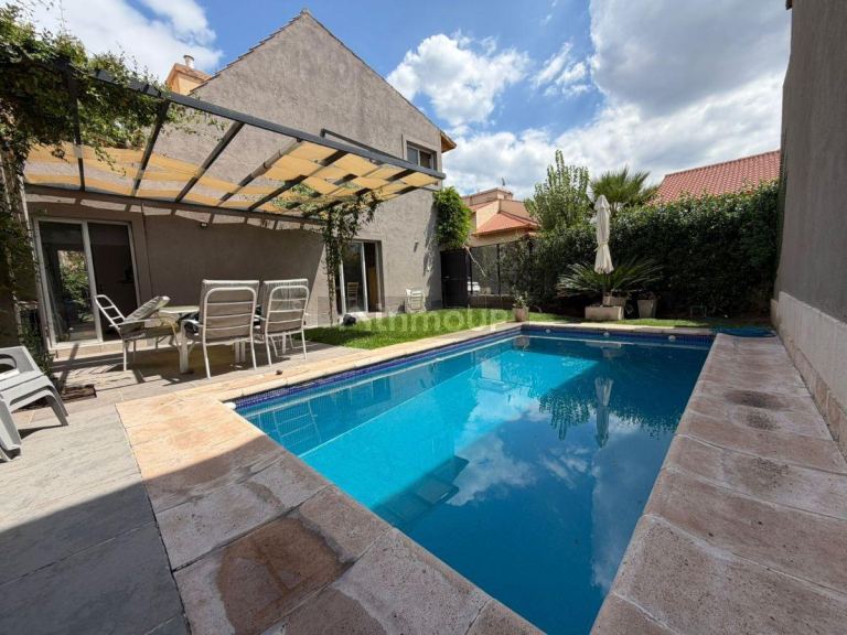 Casa en Venta en Capital, Mendoza