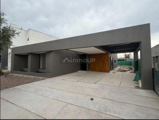 Casa en Venta en Maipu, Mendoza