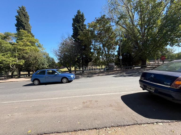 Galpon en Alquiler en Guaymallen, Mendoza