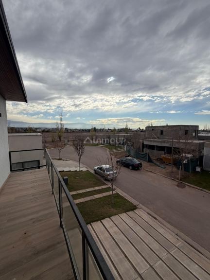 Casa en Venta en Lujan de Cuyo, Mendoza
