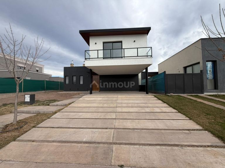 Casa en Venta en Lujan de Cuyo, Mendoza
