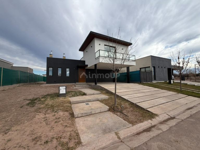 Casa en Venta en Lujan de Cuyo, Mendoza